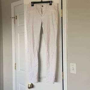 White Non-distressed Jeggings/Jeans